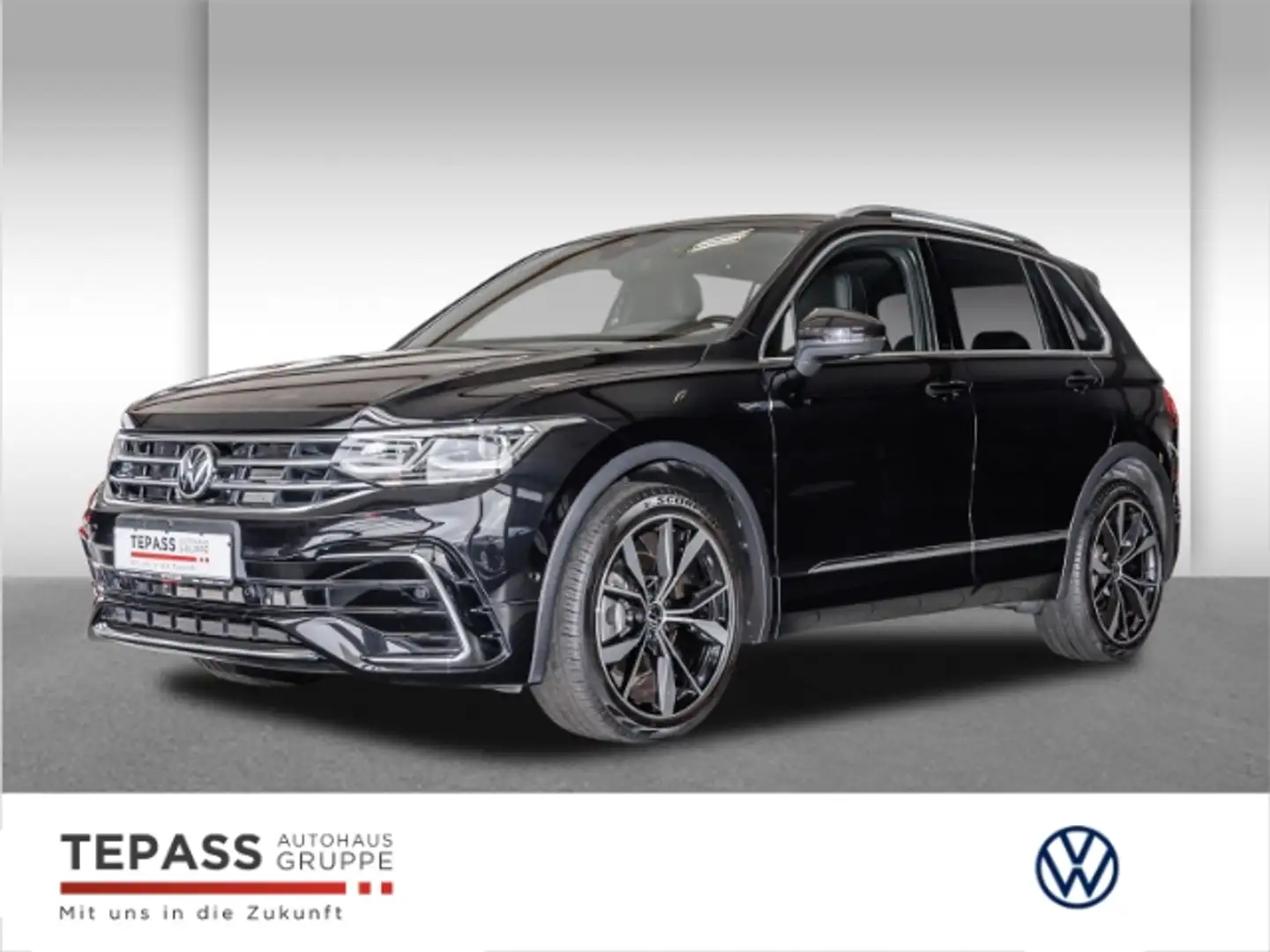 Volkswagen Tiguan 2.0 TDI R-Line MATRIX PANO LEDER KAMERA AHK Zwart - 1