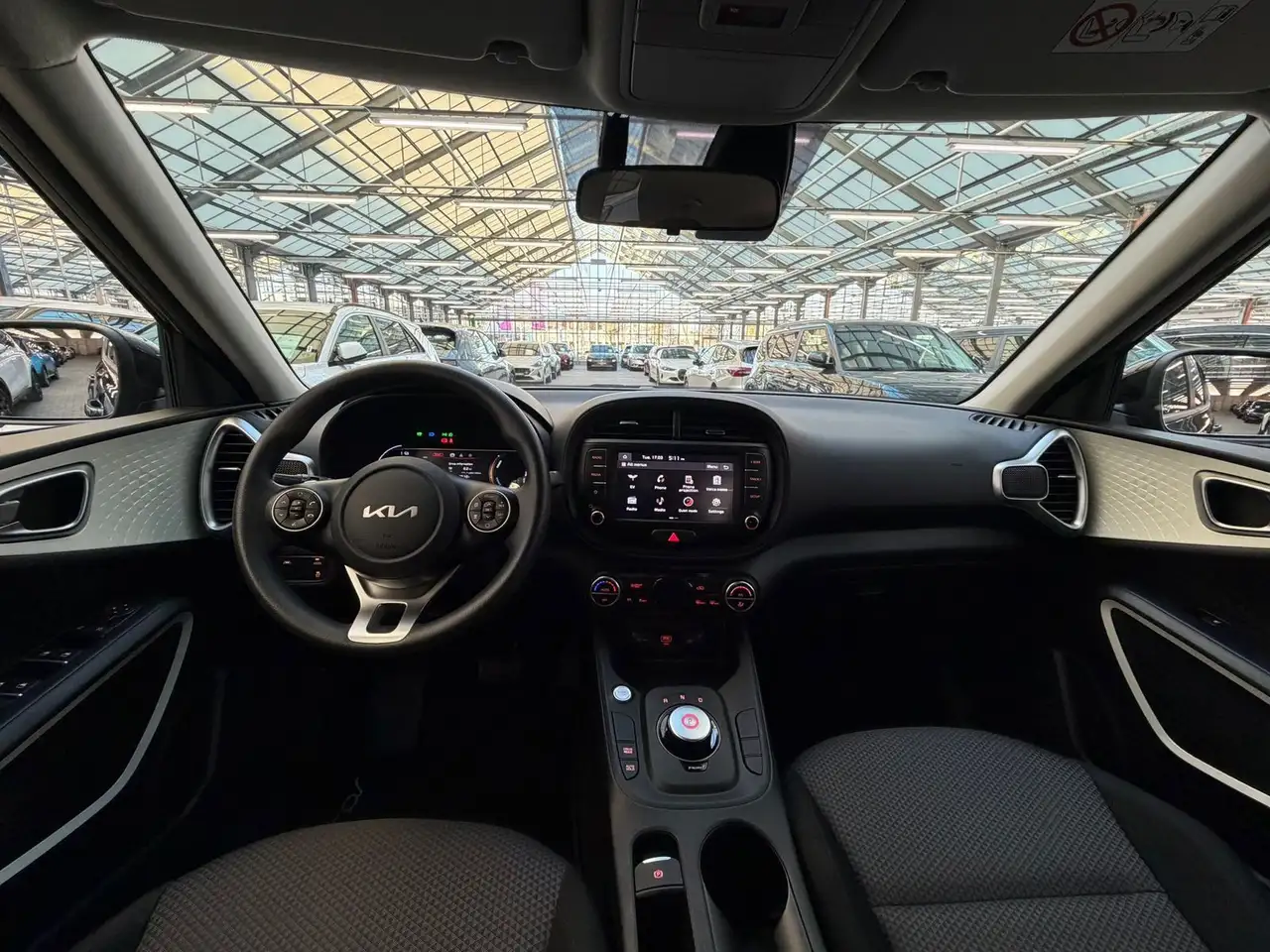 Kia Soul e-Soul Edition 7 39,2 kWh|Navi|LED|ACC 9