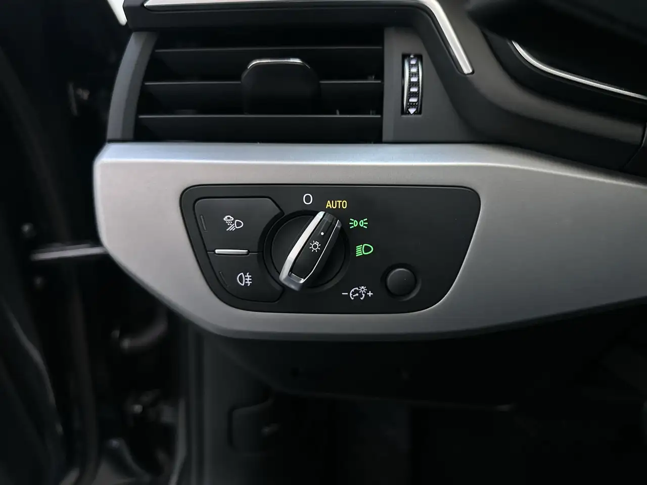 Audi A4 Avant 40 TFSI Advanced Edition Parkeersensoren LED, миниатюра 21