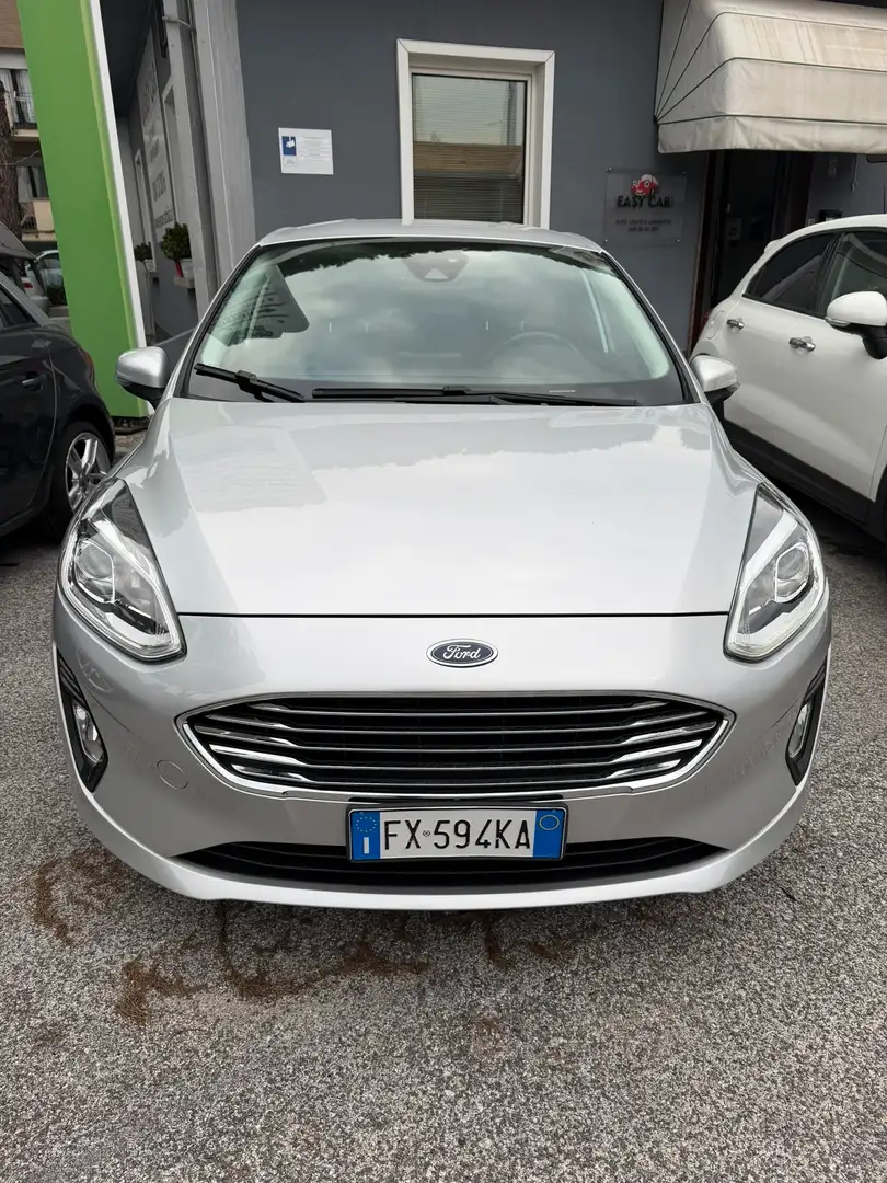 Ford Fiesta Fiesta 5p 1.0 ecoboost Titanium Silber - 2