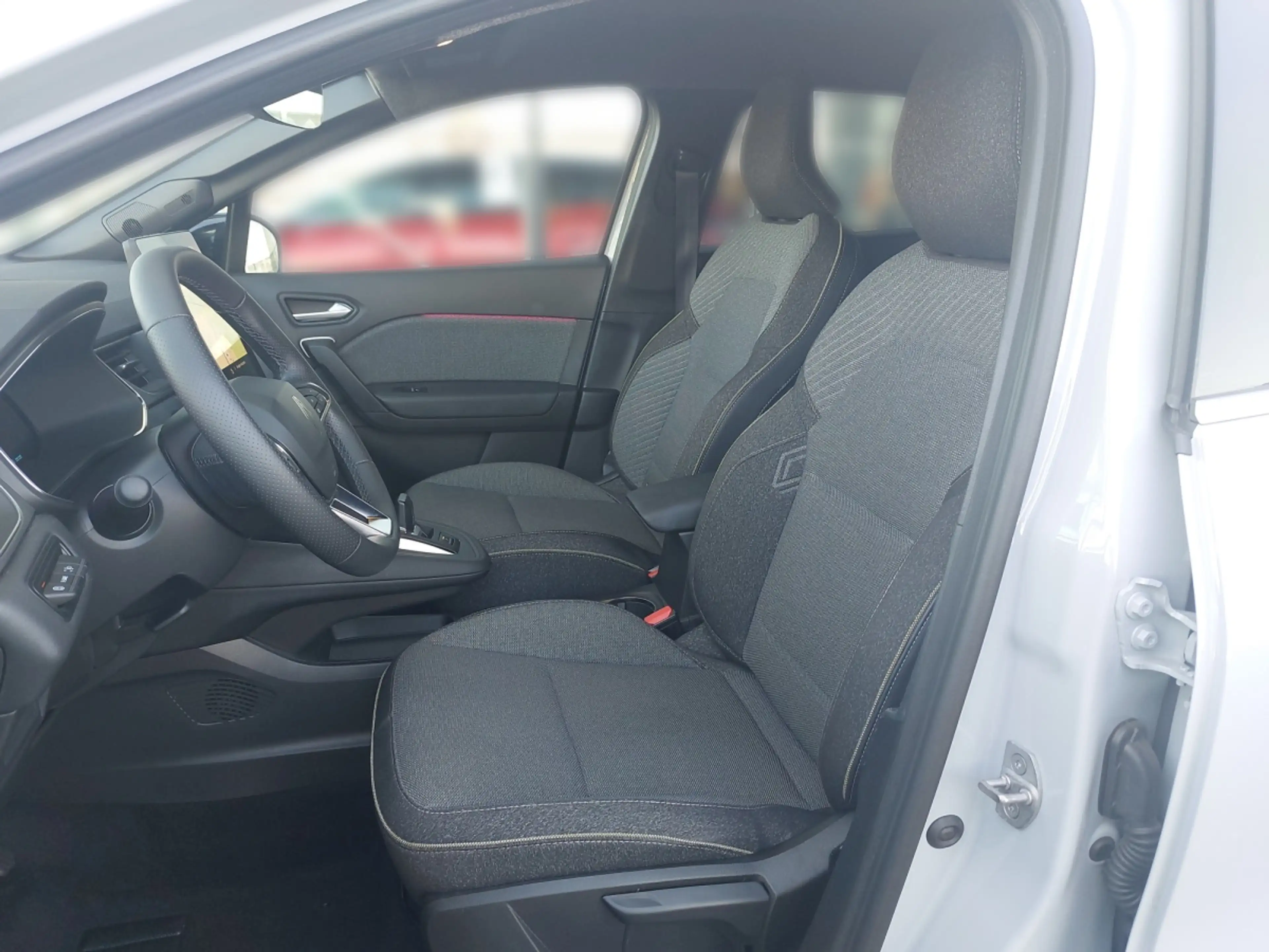 Renault Symbioz Techno Full Hybrid E-Tech 160 (MY25) — photo 5