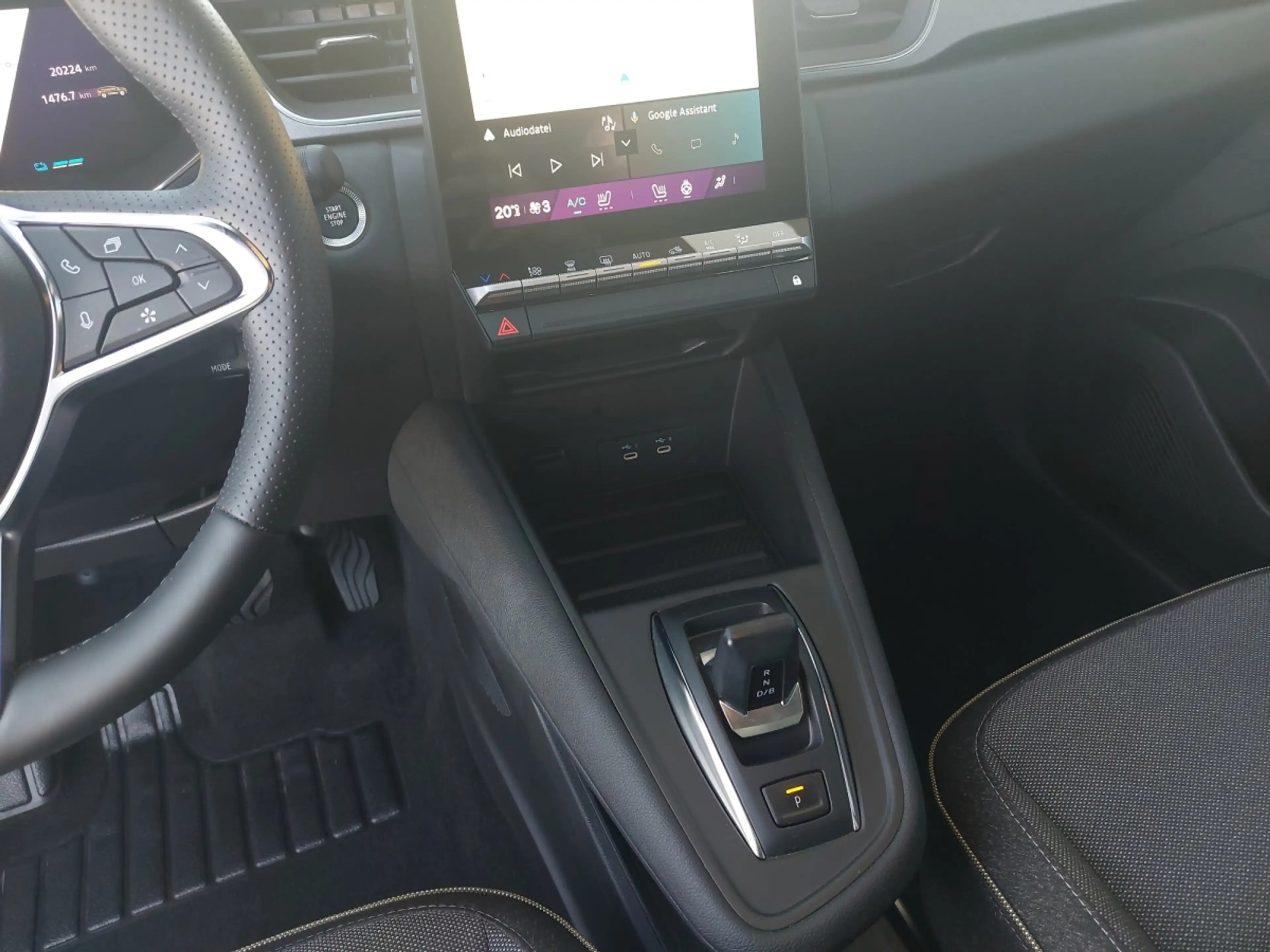 Renault Symbioz Techno Full Hybrid E-Tech 160 (MY25) — photo 9