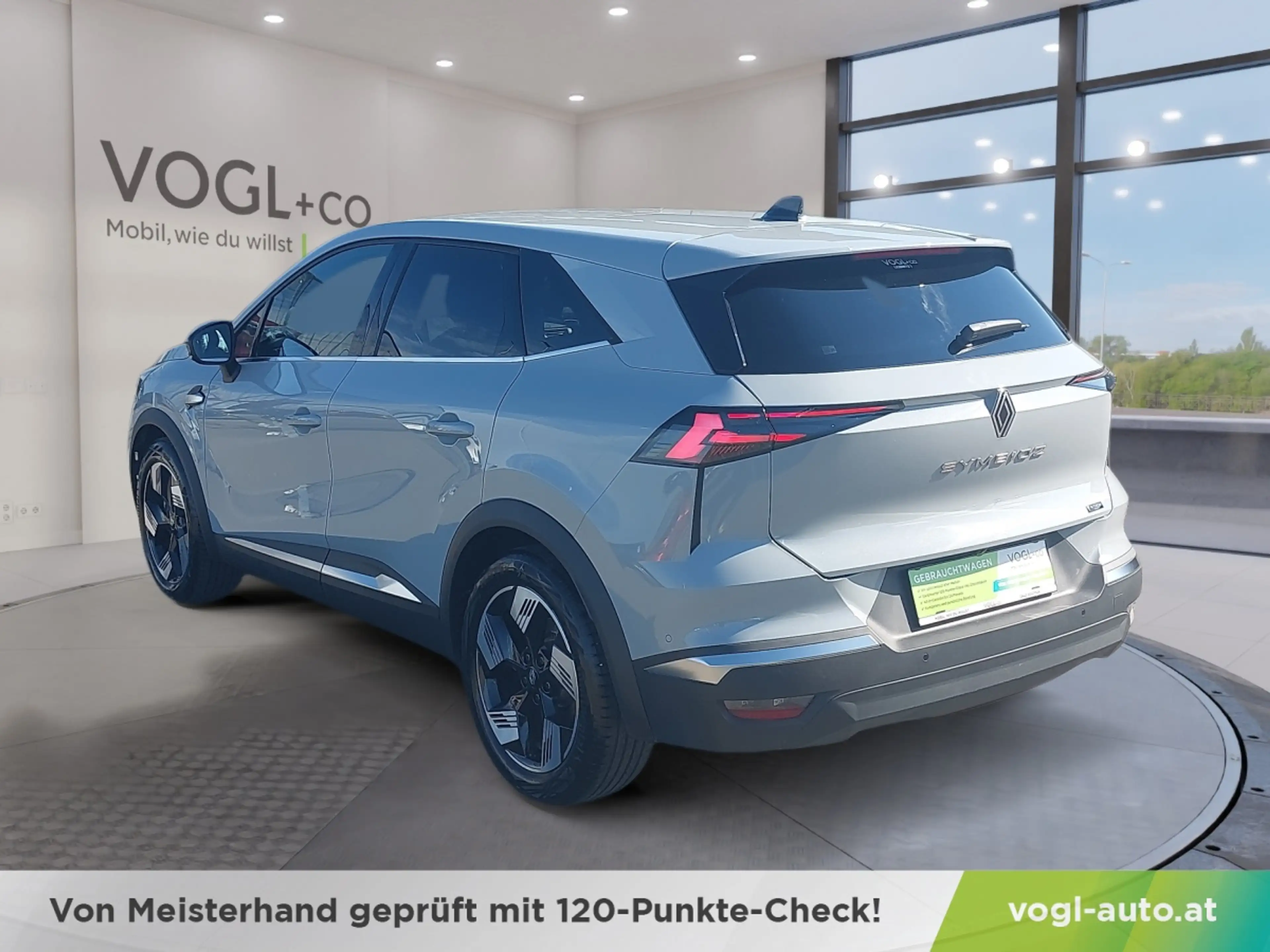 Renault Symbioz Techno Full Hybrid E-Tech 160 (MY25) — photo 3