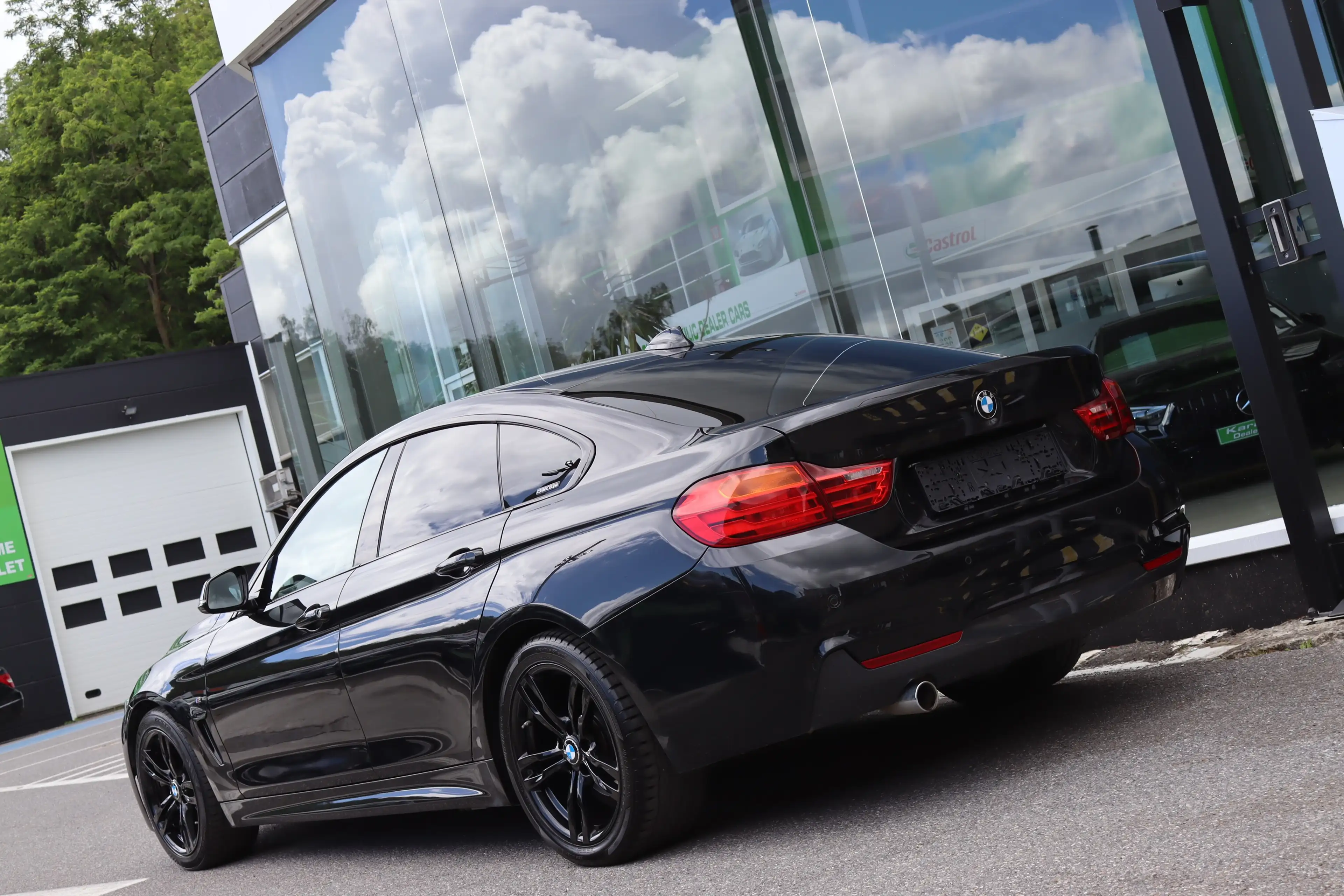 BMW 418 dAS GRAN COUPE BOITE AUTO PACK M SHADOWLINE GPS — photo 2