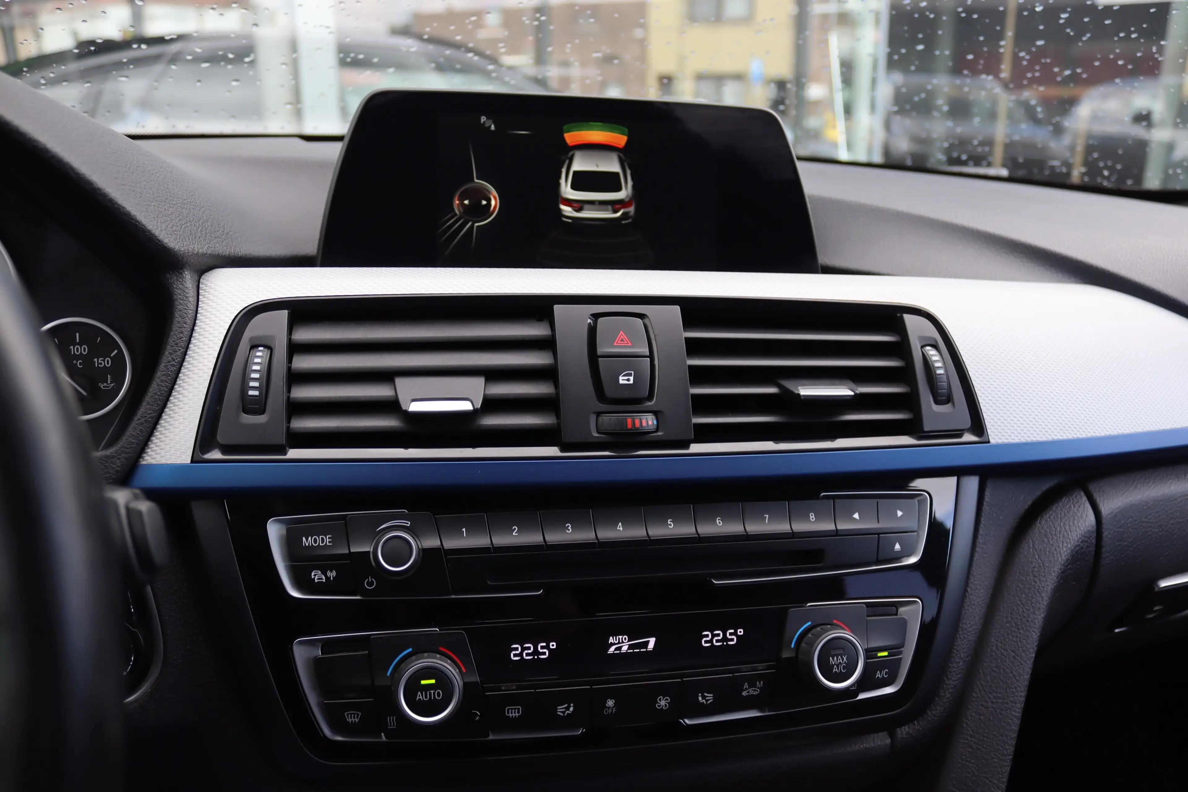 BMW 418 dAS GRAN COUPE BOITE AUTO PACK M SHADOWLINE GPS — photo 13