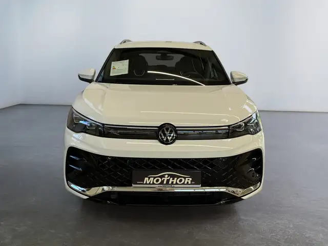 Volkswagen Tiguan view 6