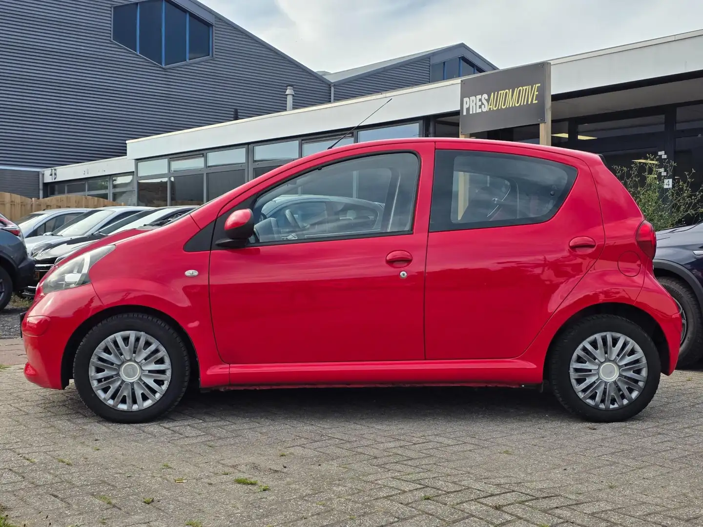 Toyota Aygo 1.0-12V |AIRCO|ELEKTRISCHE RAMEN|CDV|5-DEURS Rot - 2
