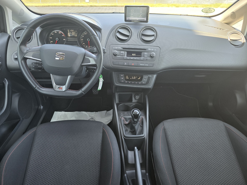 SEAT Ibiza SC 1.2 TSI FR Dynamic Bi-Xenon 17 lichtmetaal  cru — photo 4