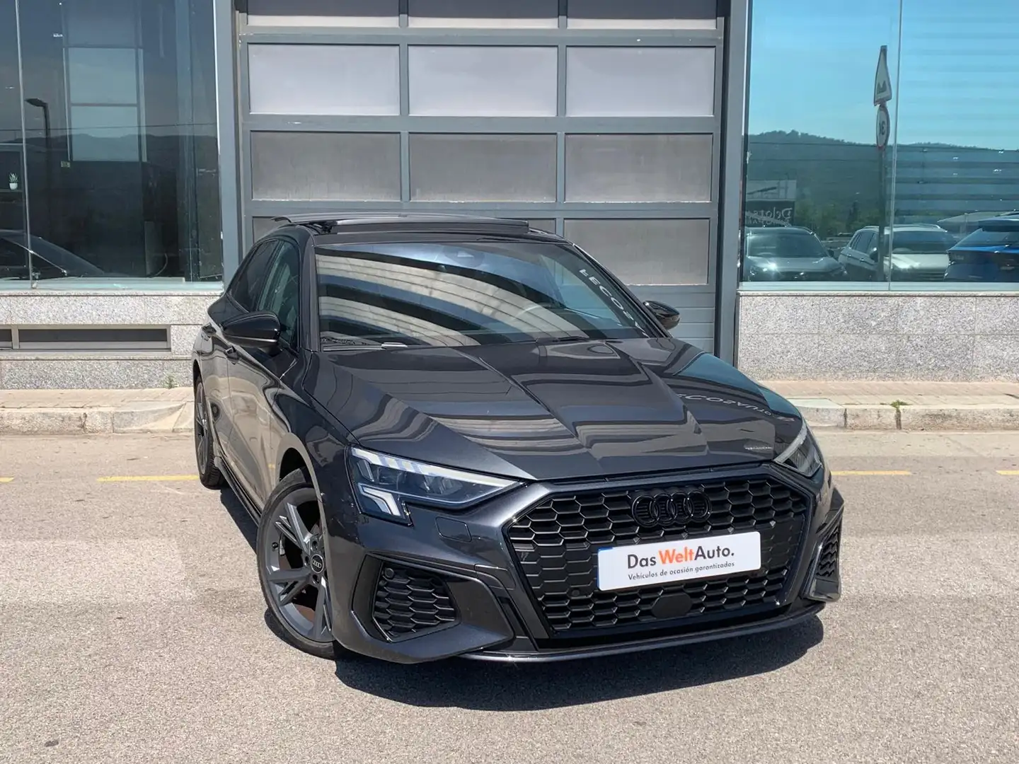 Audi A3 Sportback 35TDI Black line S tronic Gri - 2