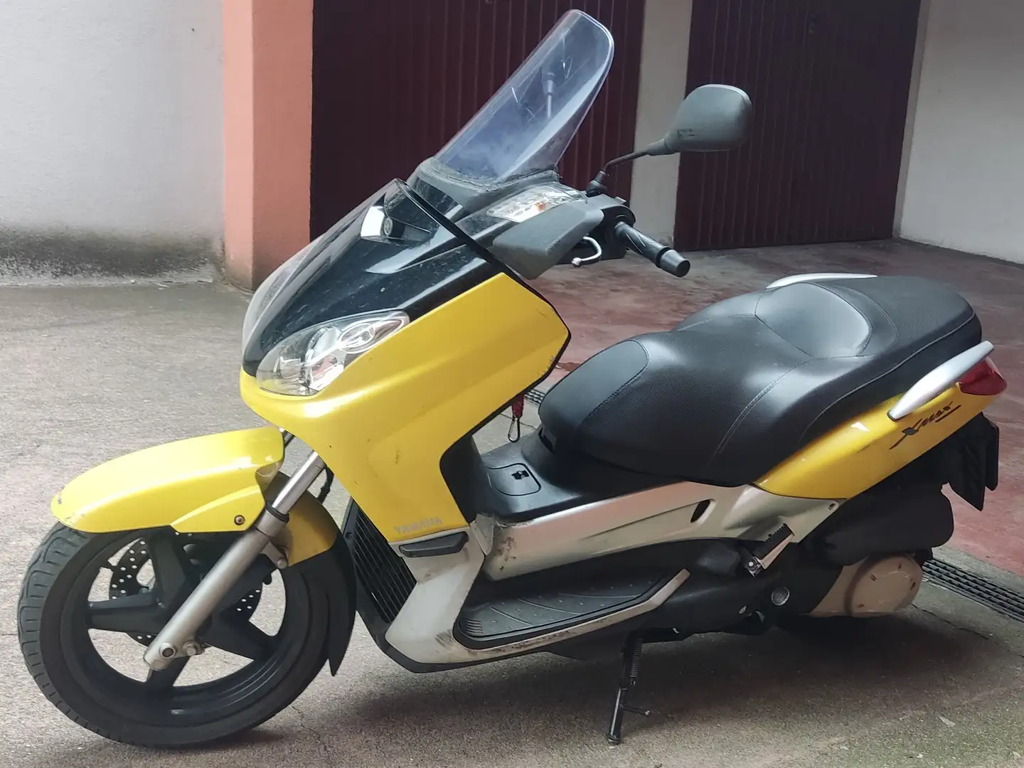 Yamaha X max 250 Желтый - 1