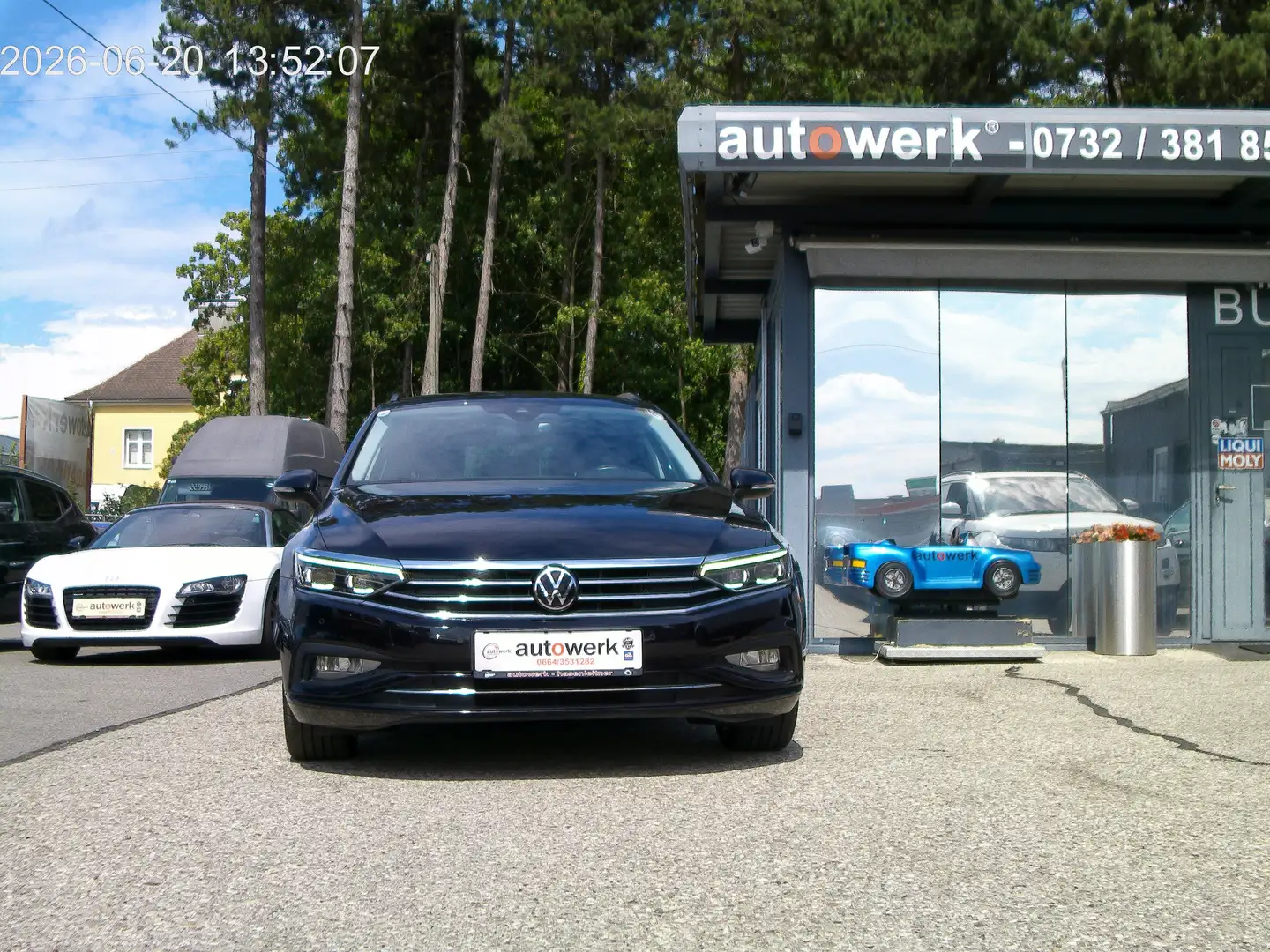 Volkswagen Passat Variant Business Schwarz - 2