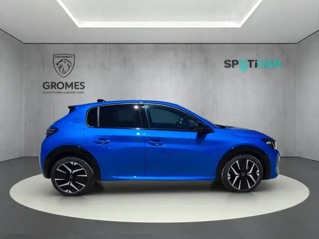 Peugeot 208 view 2