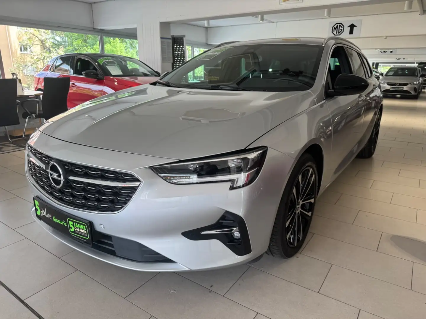Opel Insignia SportsTourer 8-Fach+Navi+SHZ+Winterp.+LM Silber - 2