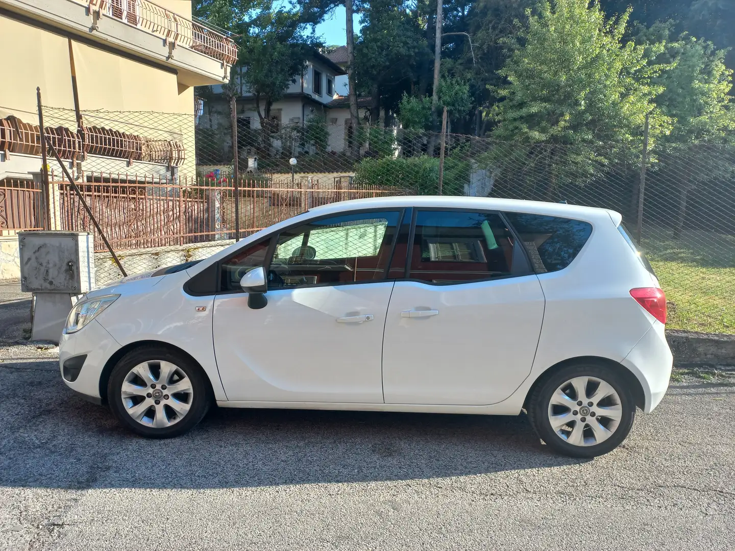 Opel Meriva Meriva II 20101.3 cdti ecoflex Elective 95cv Bianco - 2