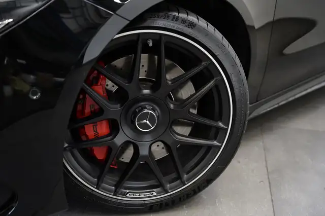 Mercedes-Benz Cla view 2