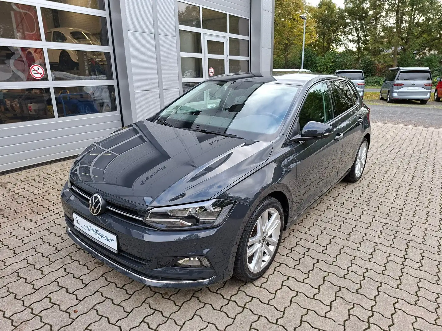 Volkswagen Polo 1.0 TSI Highline +NAVI+SITZH.+SPORTPAKET++ Gris - 1