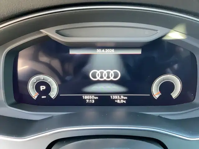 Audi A6 view 13