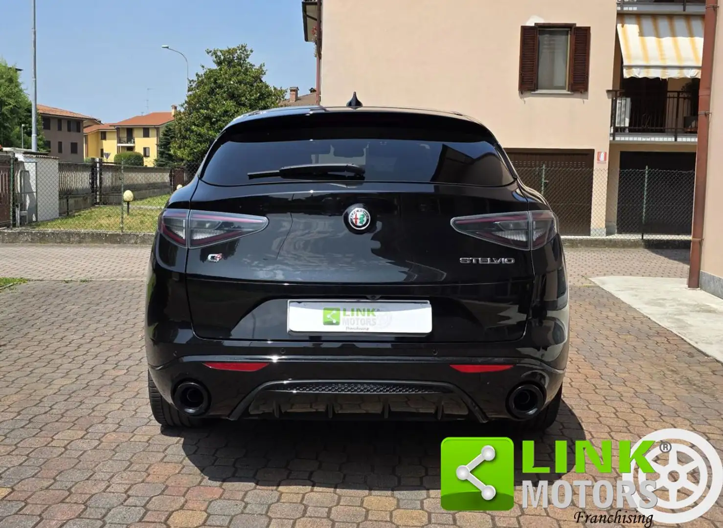 Alfa Romeo Stelvio 2.2 JTDM 210 CV AWD Automatic Nero - 2