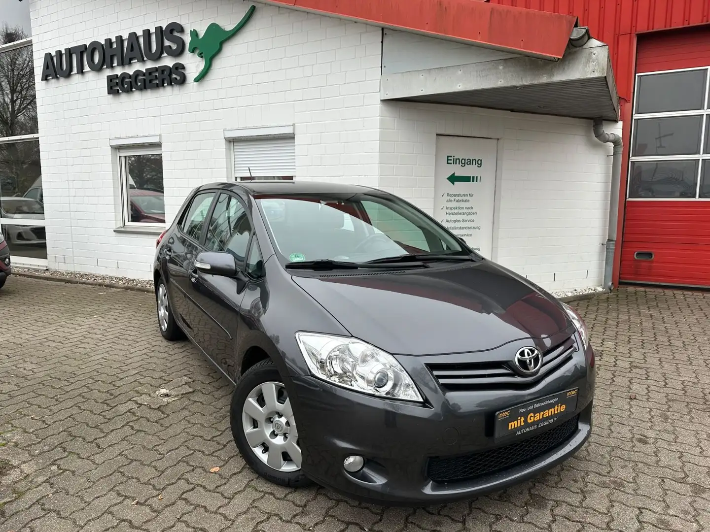 Toyota Auris Life+/1HD/AUTOMATIK/TEMP/PDC/S+W Gris - 1