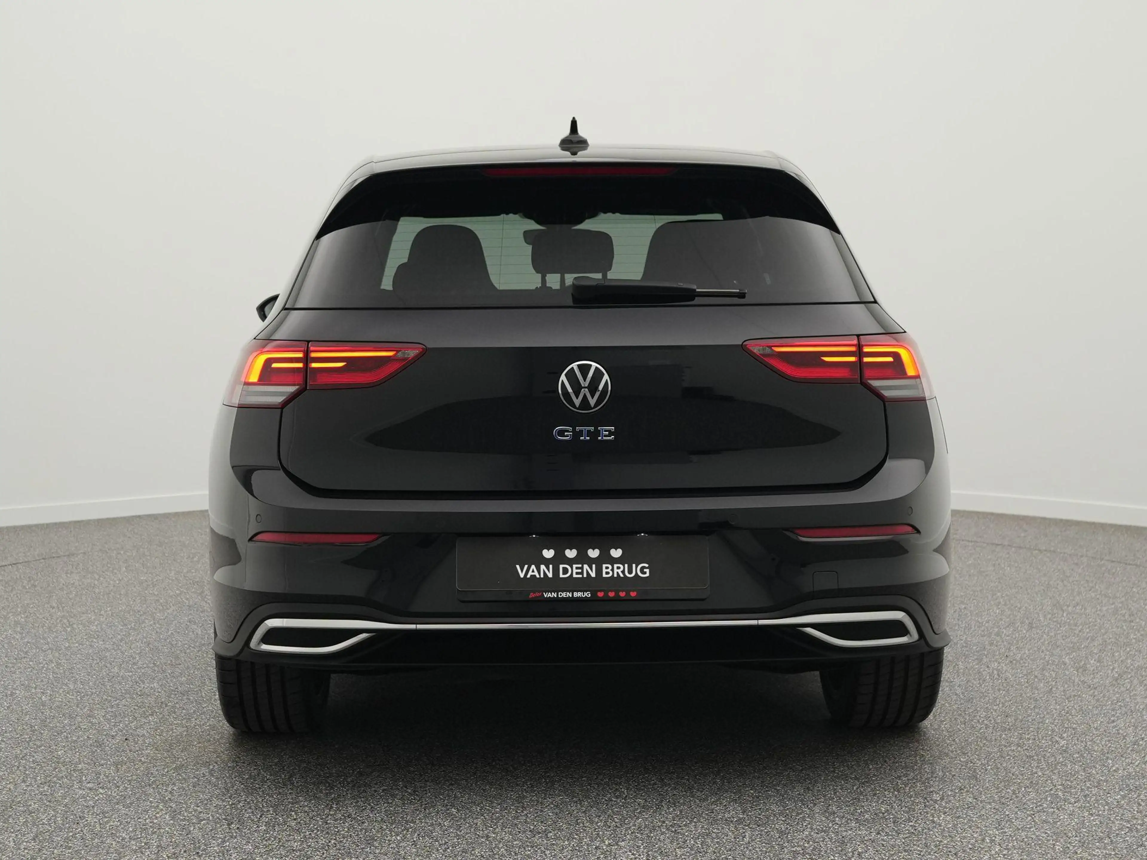 Volkswagen Golf GTE 1.4 eHybrid 245 pk | LED plus | Navigatie | Stoel — photo 6