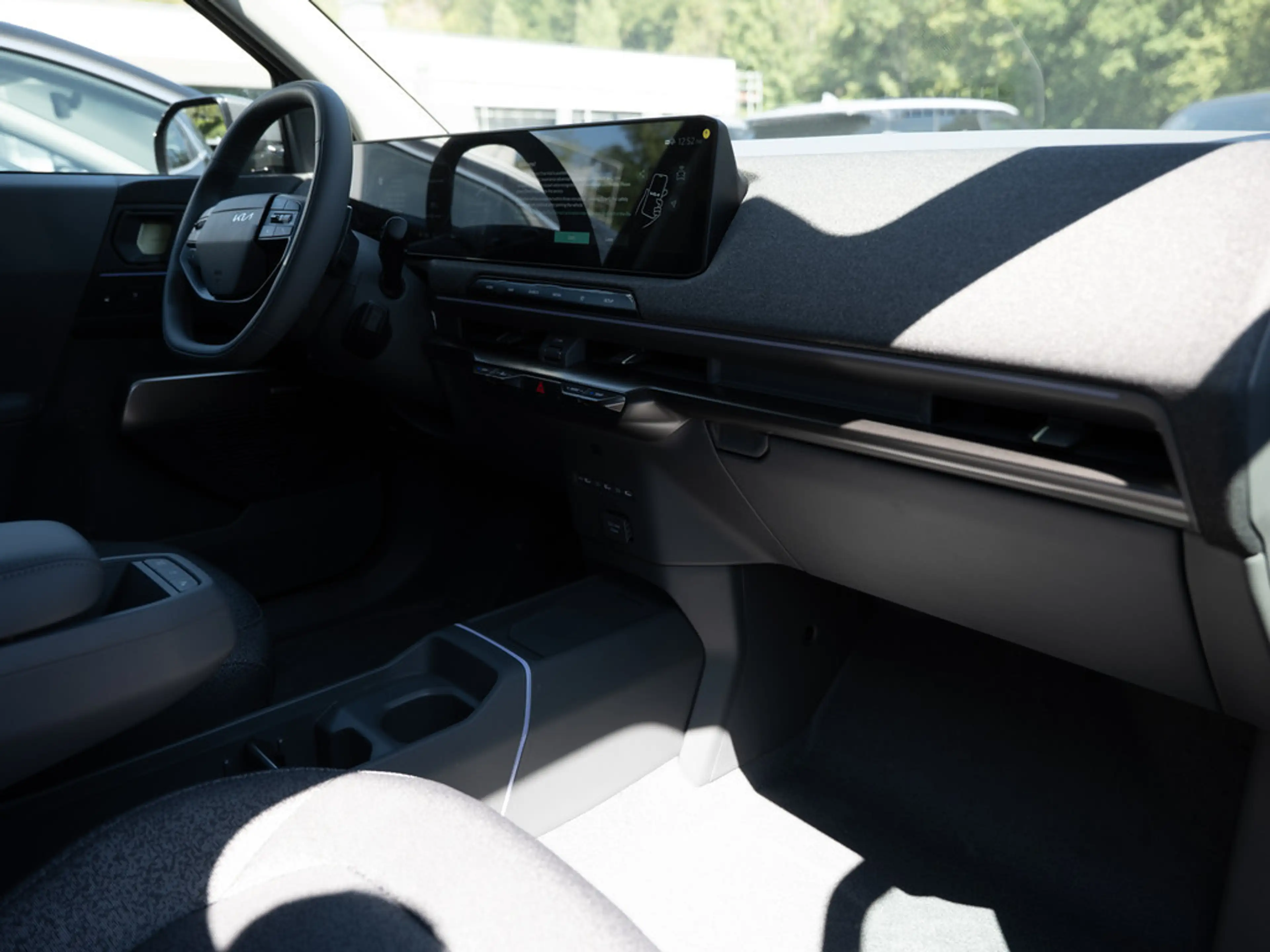 Kia EV2 Earth 360° LED ACC H/K KAMERA SHZ PDC — photo 8