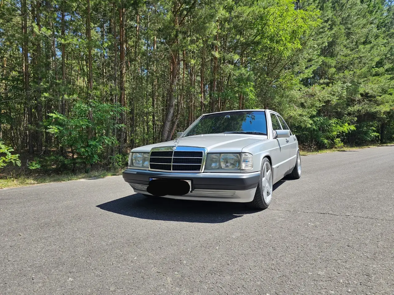 Mercedes-Benz 190 E 2.3, foto 6