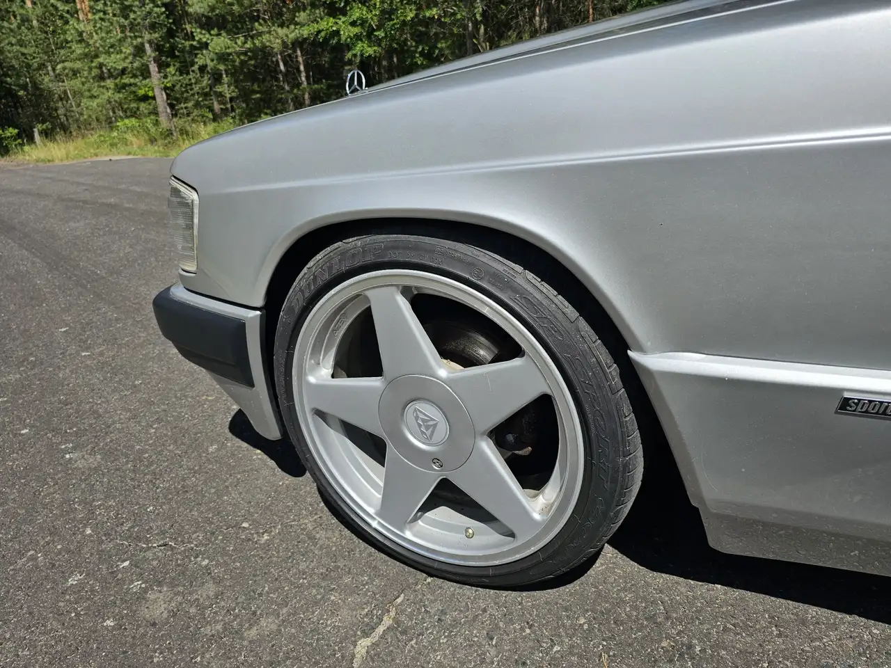 Mercedes-Benz 190 E 2.3, foto 9