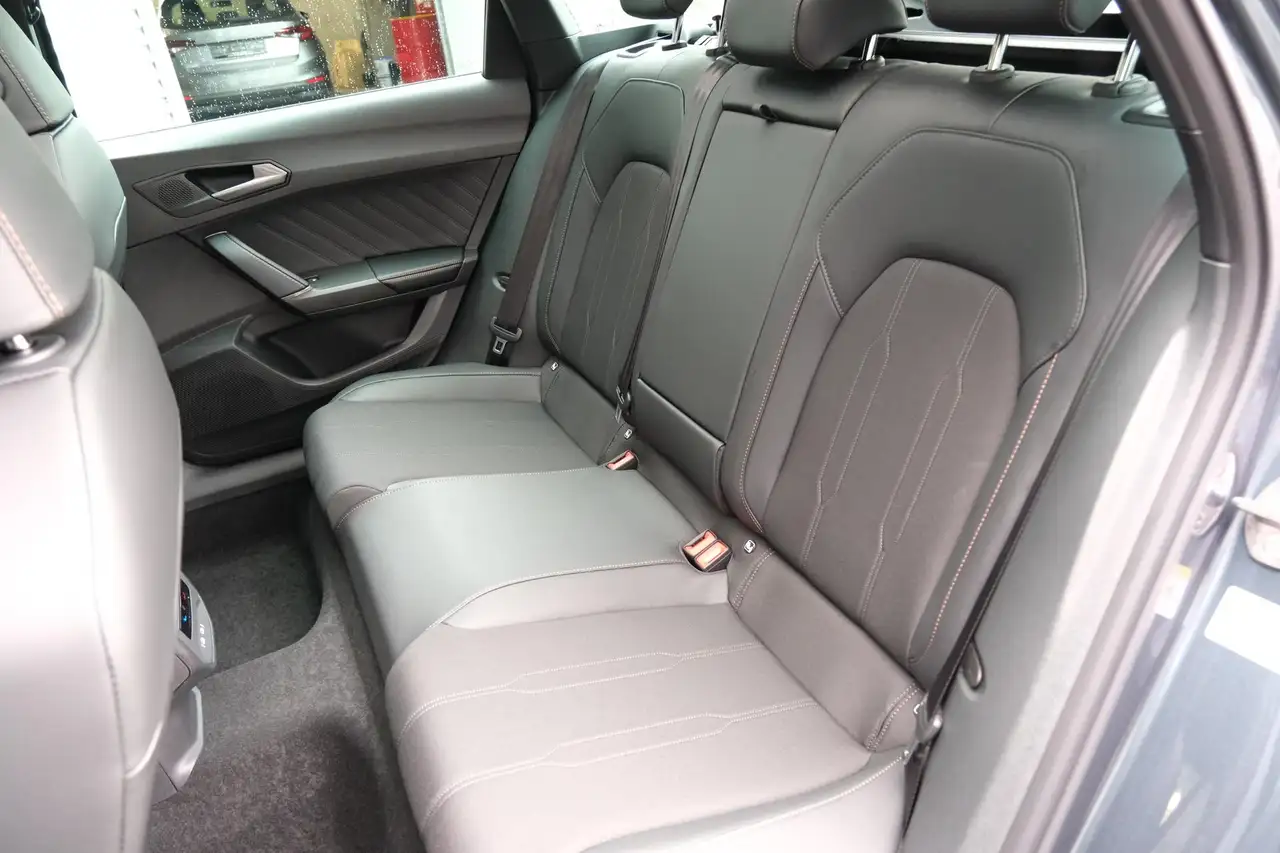 Cupra Leon Sportstourer SP 2.0 TSI DSG 4Drive Sennheiser A..., миниатюра 11
