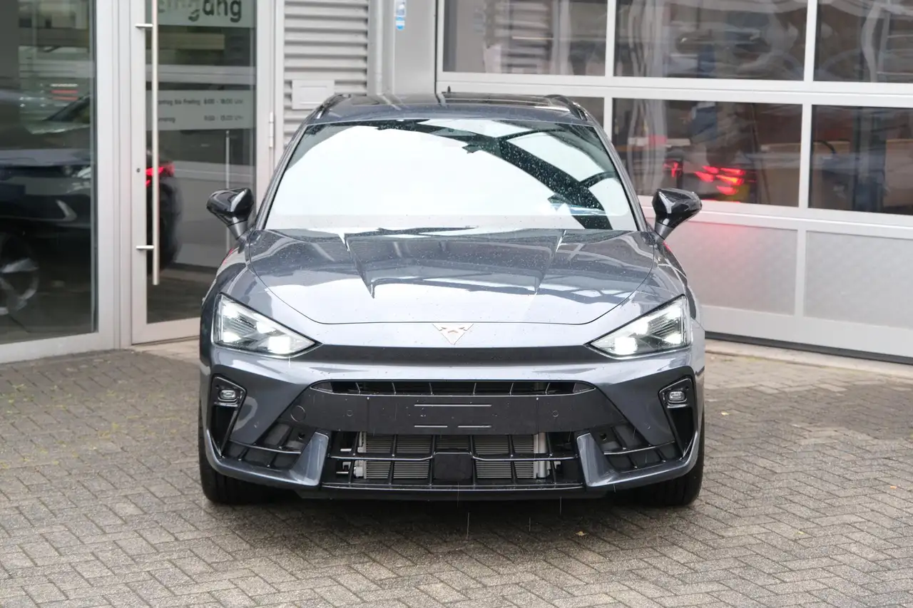 Cupra Leon Sportstourer SP 2.0 TSI DSG 4Drive Sennheiser A..., миниатюра 4