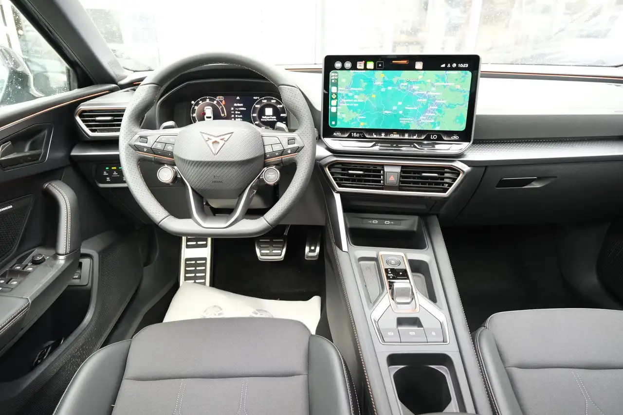 Cupra Leon Sportstourer SP 2.0 TSI DSG 4Drive Sennheiser A..., миниатюра 12