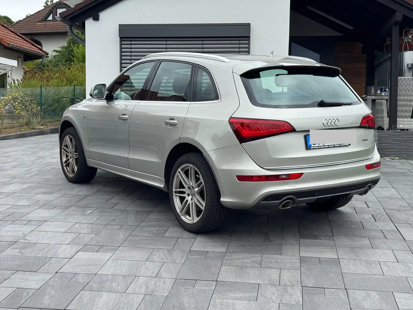 Audi Q5 3.0 TDI (clean diesel) quattro S tronic TÜV NEU - 2