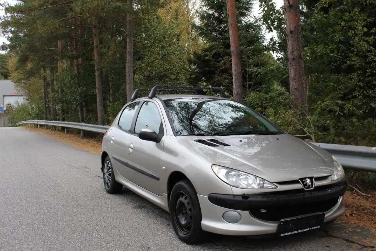 Peugeot 206 1.4e 75ch Trendy