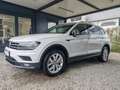 Volkswagen Tiguan Allspace 2.0 TDI DSG,PANO,AHK,LED,HUD Klima Navi Weiß - thumbnail 6