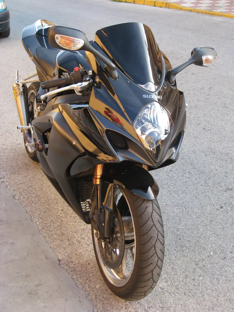 Suzuki GSX-R 1000 Чорний - 2