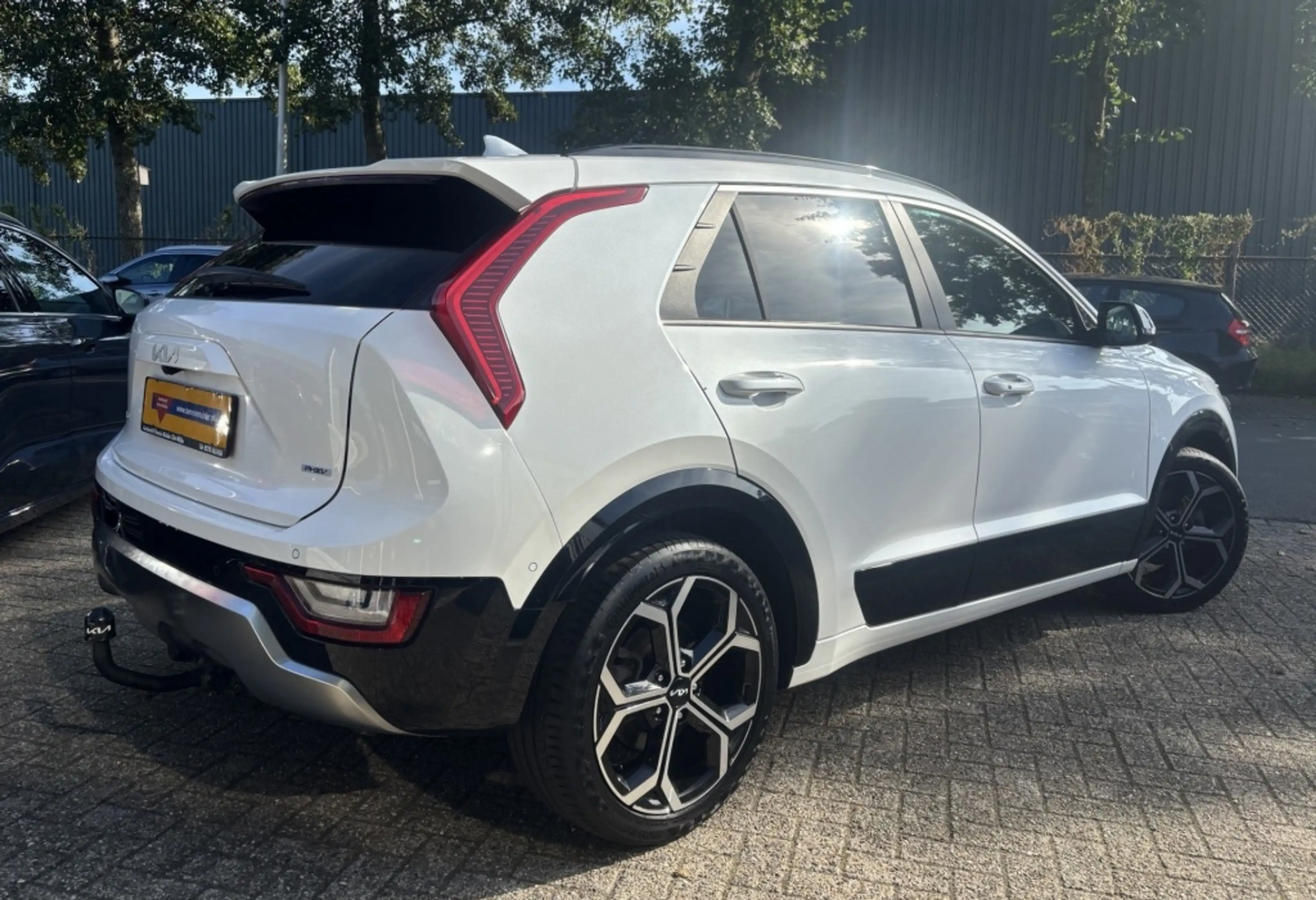 Kia Niro 1.6 GDi PHEV Exec. Line LEDER / TREKHAAK / MEMORY — photo 3
