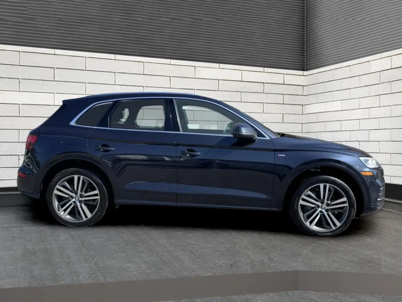Audi Q5 снимка Audi Q5