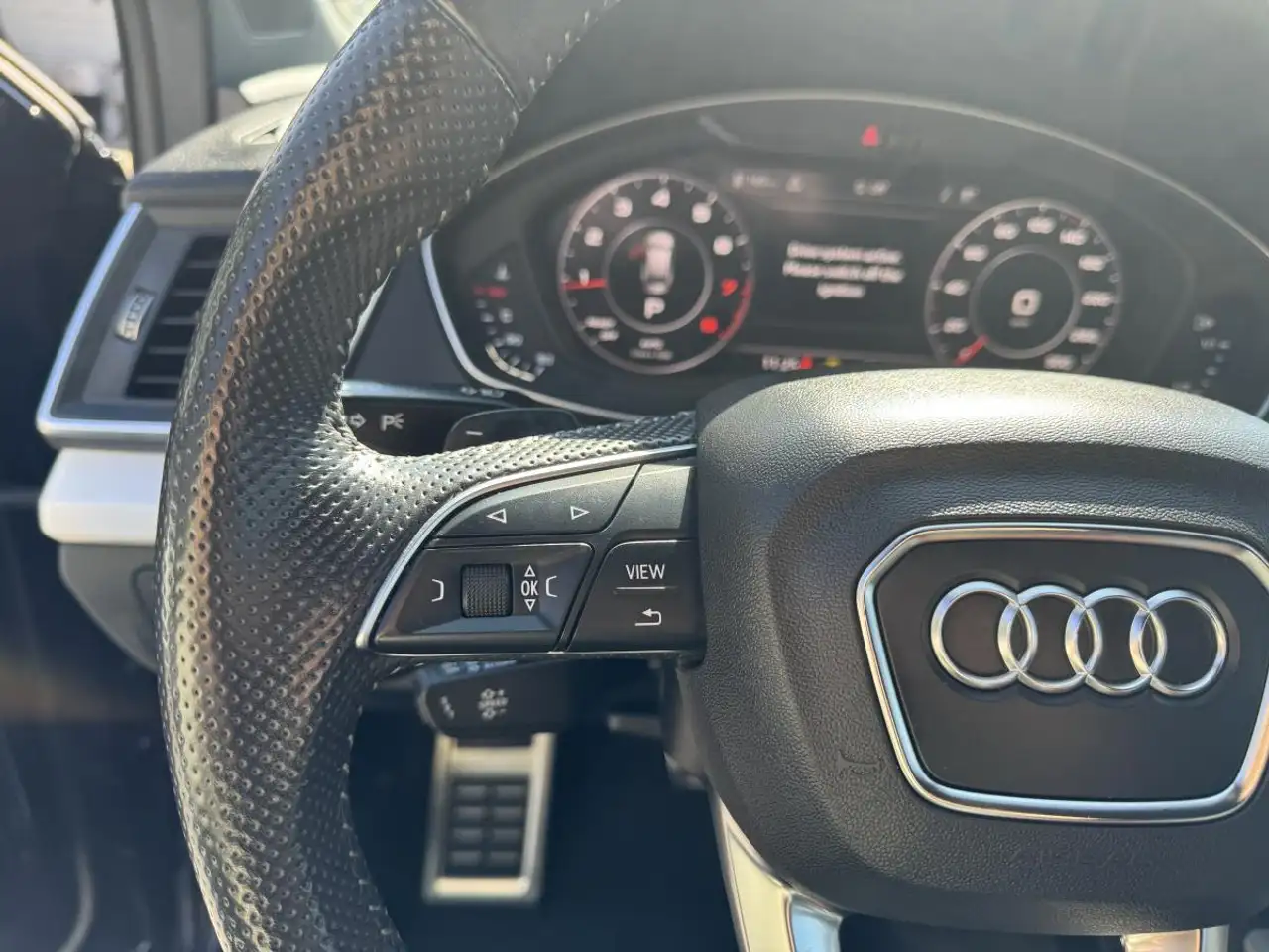 Audi Q5 снимка Audi Q5