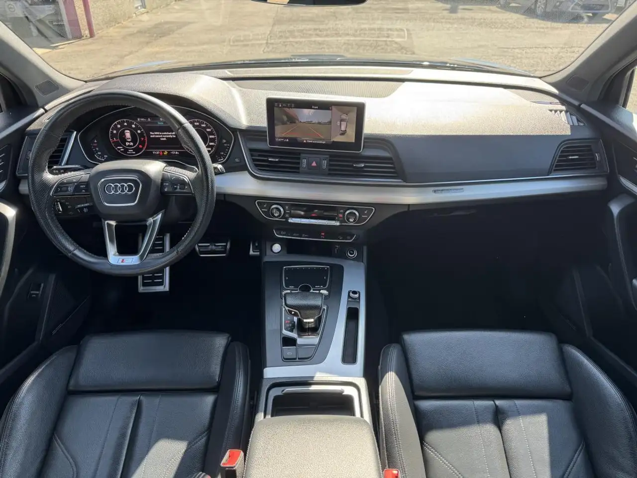 Audi Q5 снимка Audi Q5