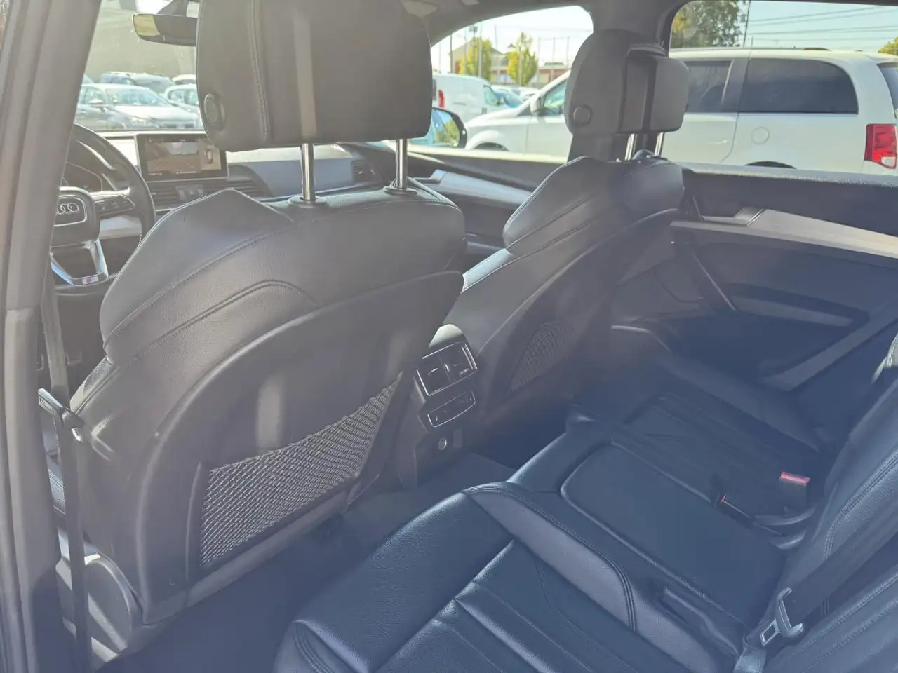 Audi Q5 снимка Audi Q5