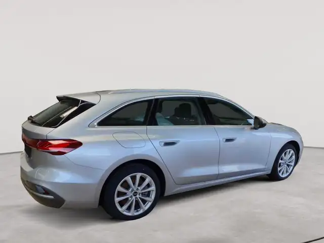 Audi A5 view 3