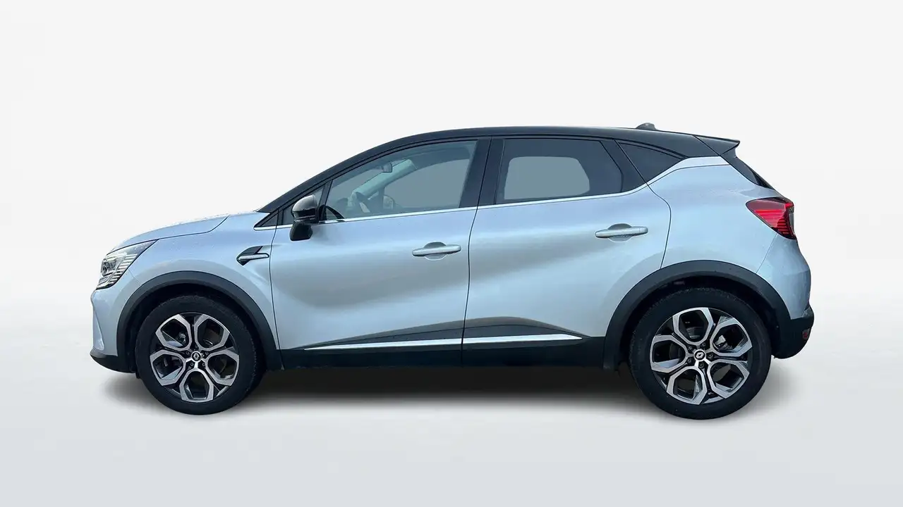 Renault Captur 1.6 E-TECH HYBRID TECHNO FAST TRACK 145CV A 4