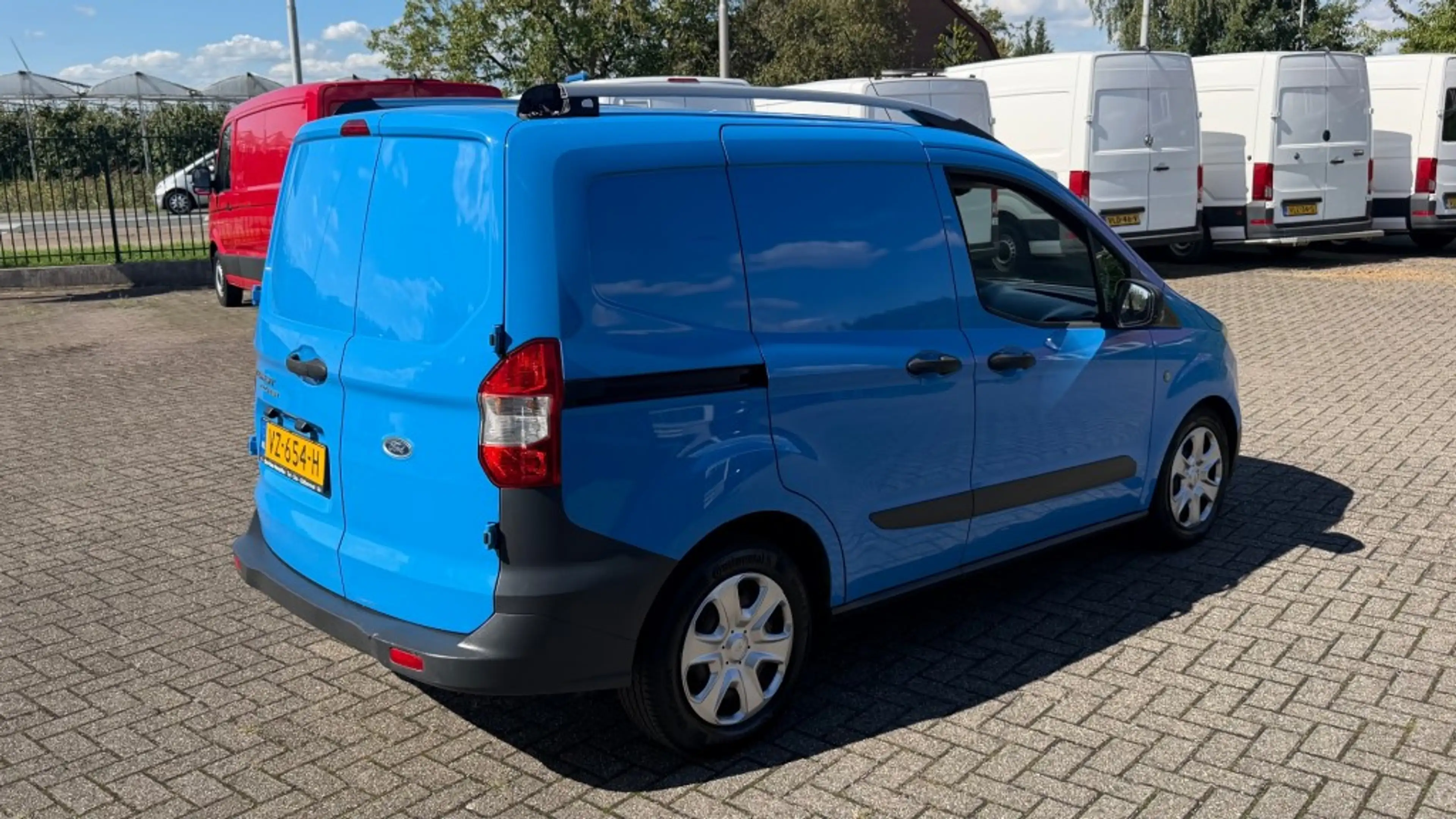 Ford Transit Courier 1.5 TDCI 55KW 75PK EURO 6 AIRCO/ CRUISE CONTROL/ N — photo 9