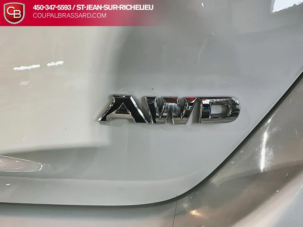 Nissan Altima снимка Nissan Altima