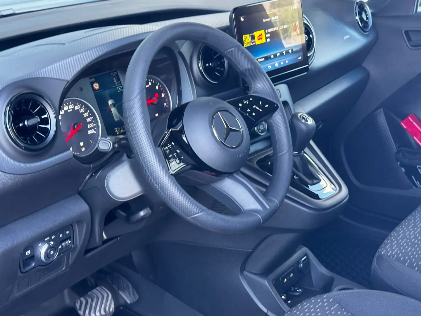 Mercedes-Benz Citan 110 PRO BESTELWAGEN AUTOMAAT CRUISE MBUX CARPLAY Nero - 2