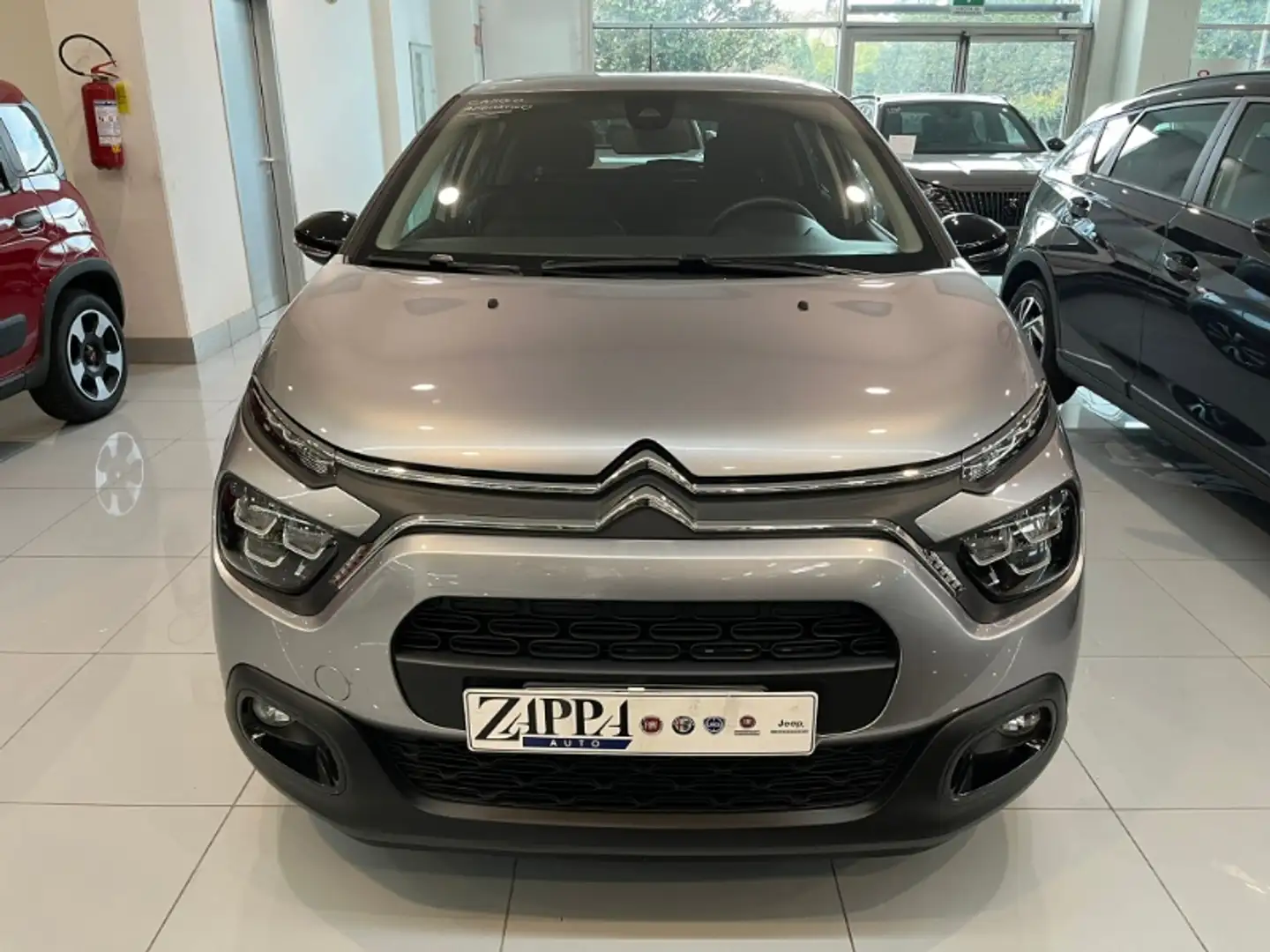Citroen C3 1.2 PureTech Max Grigio - 2