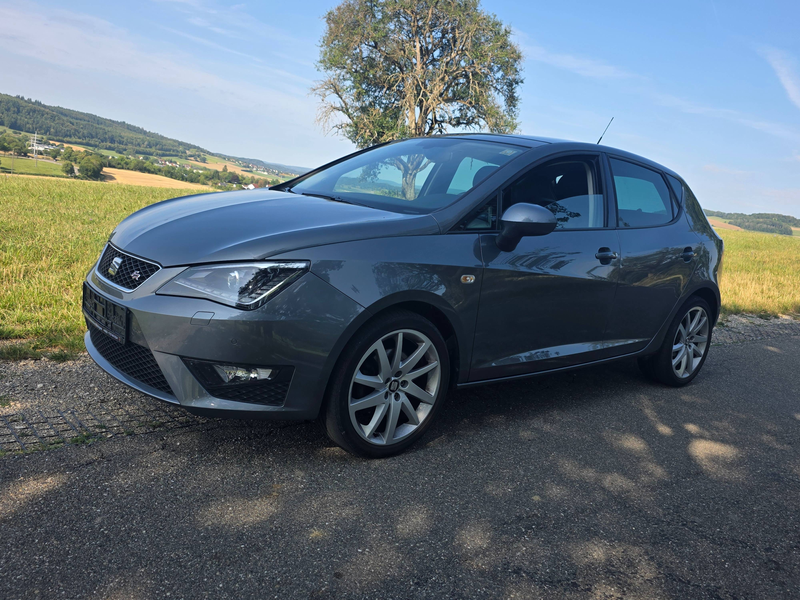 SEAT Ibiza FR Panorama SHZ Navi Alufelgen Bi-Xenon Leder-Alcantara — photo 3