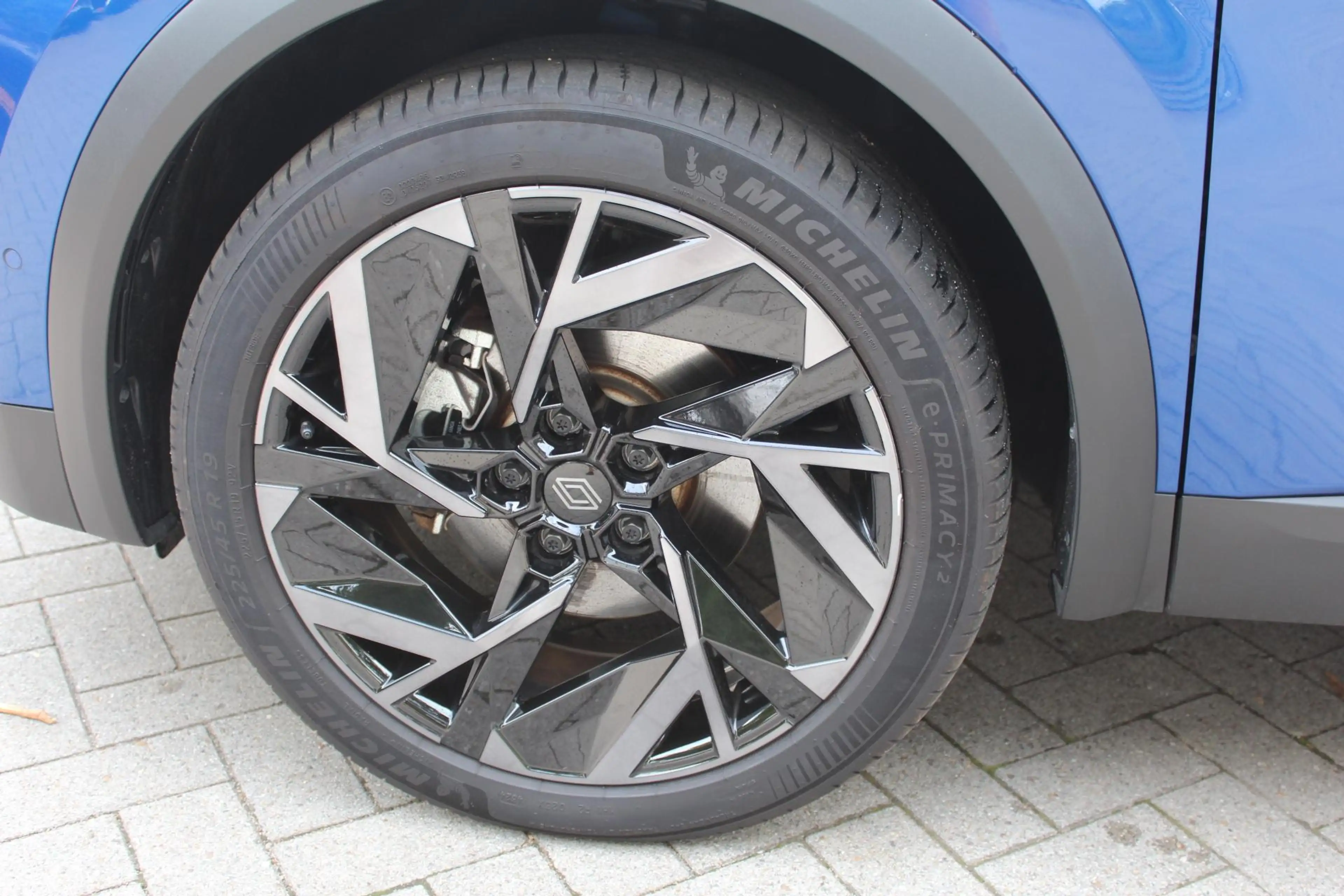 Renault Captur 1.6 E-Tech full hybrid 145 esprit Alpine — photo 10