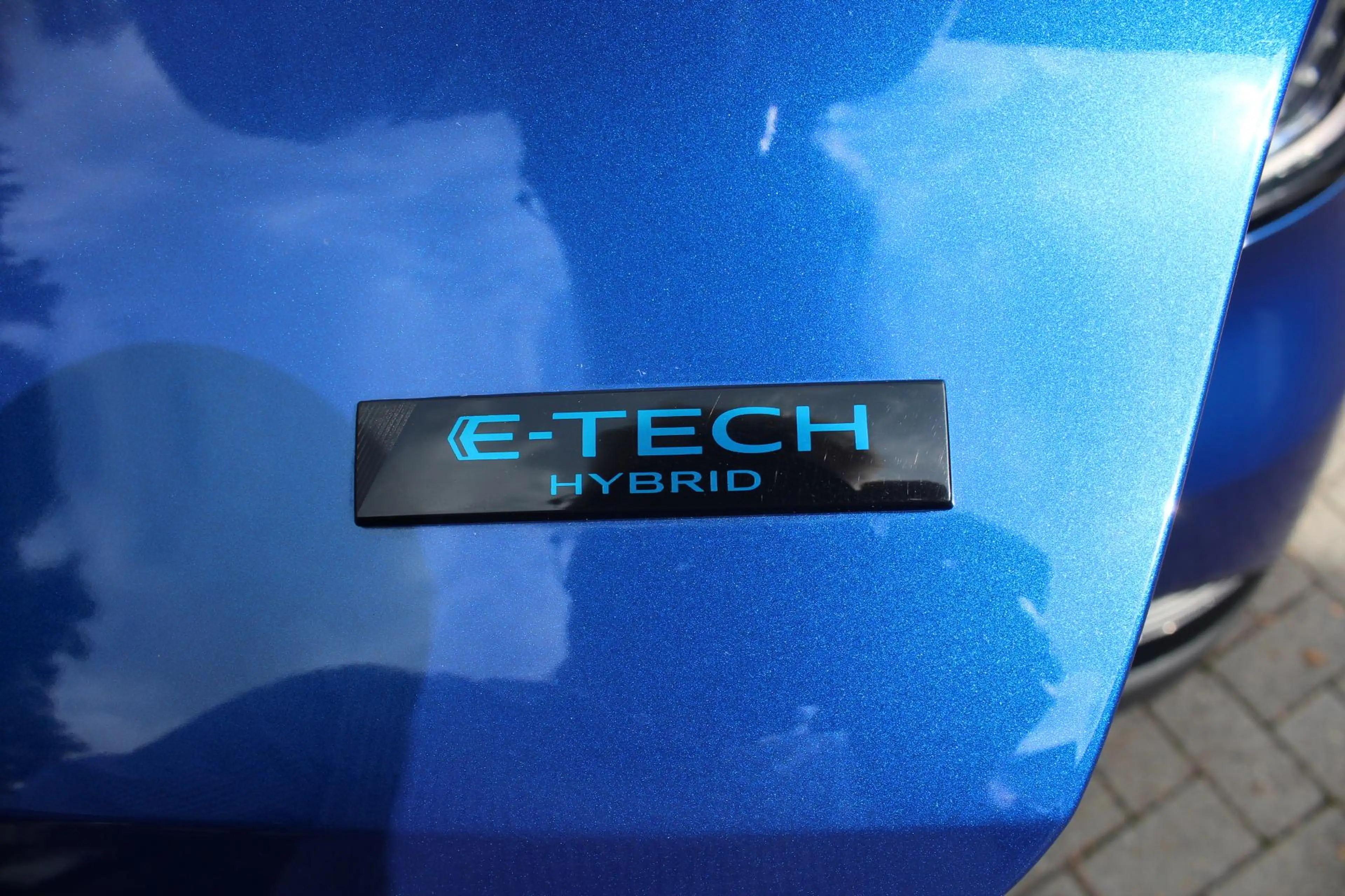 Renault Captur 1.6 E-Tech full hybrid 145 esprit Alpine — photo 13