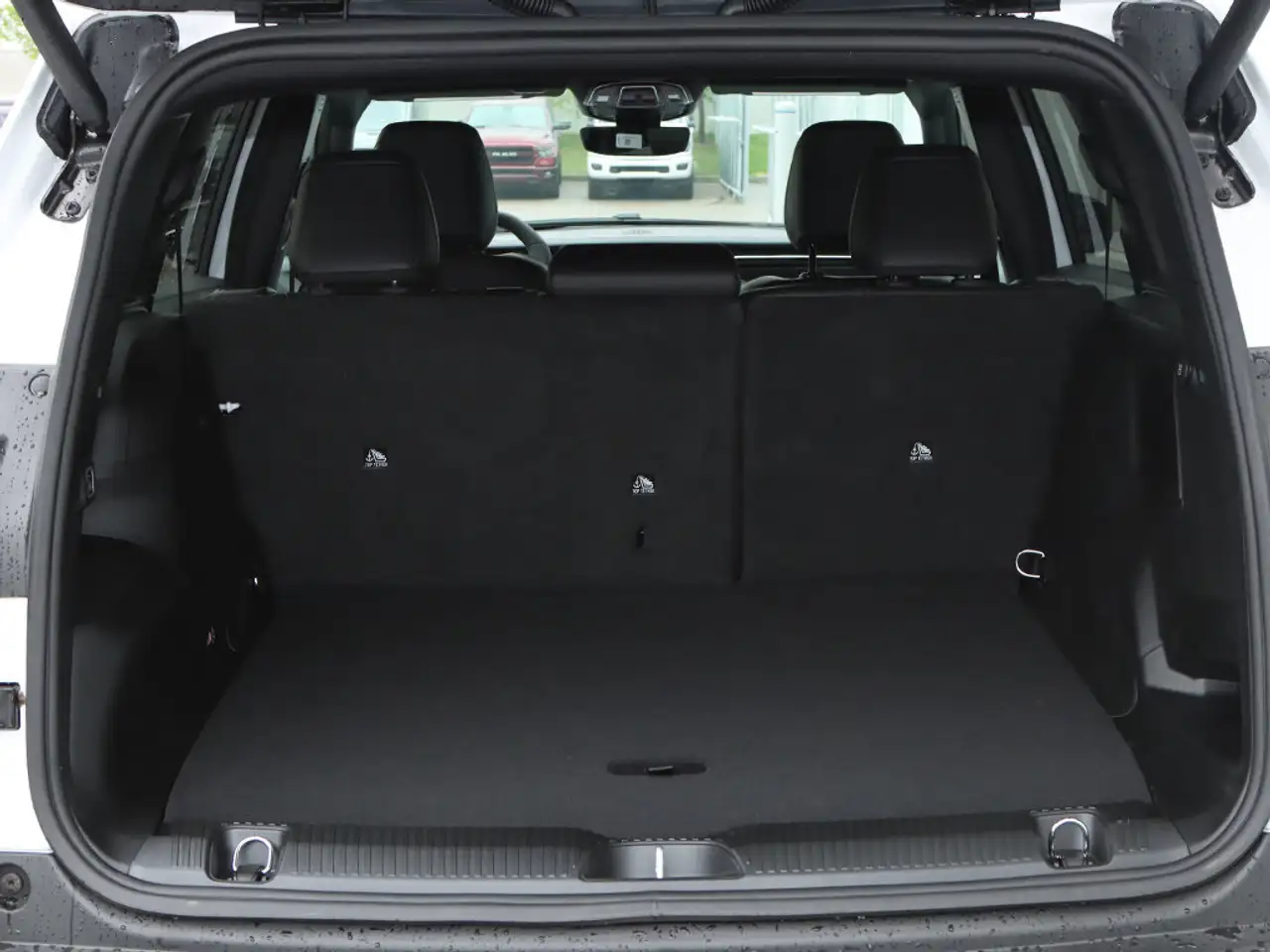 Jeep Cherokee снимка Jeep Cherokee