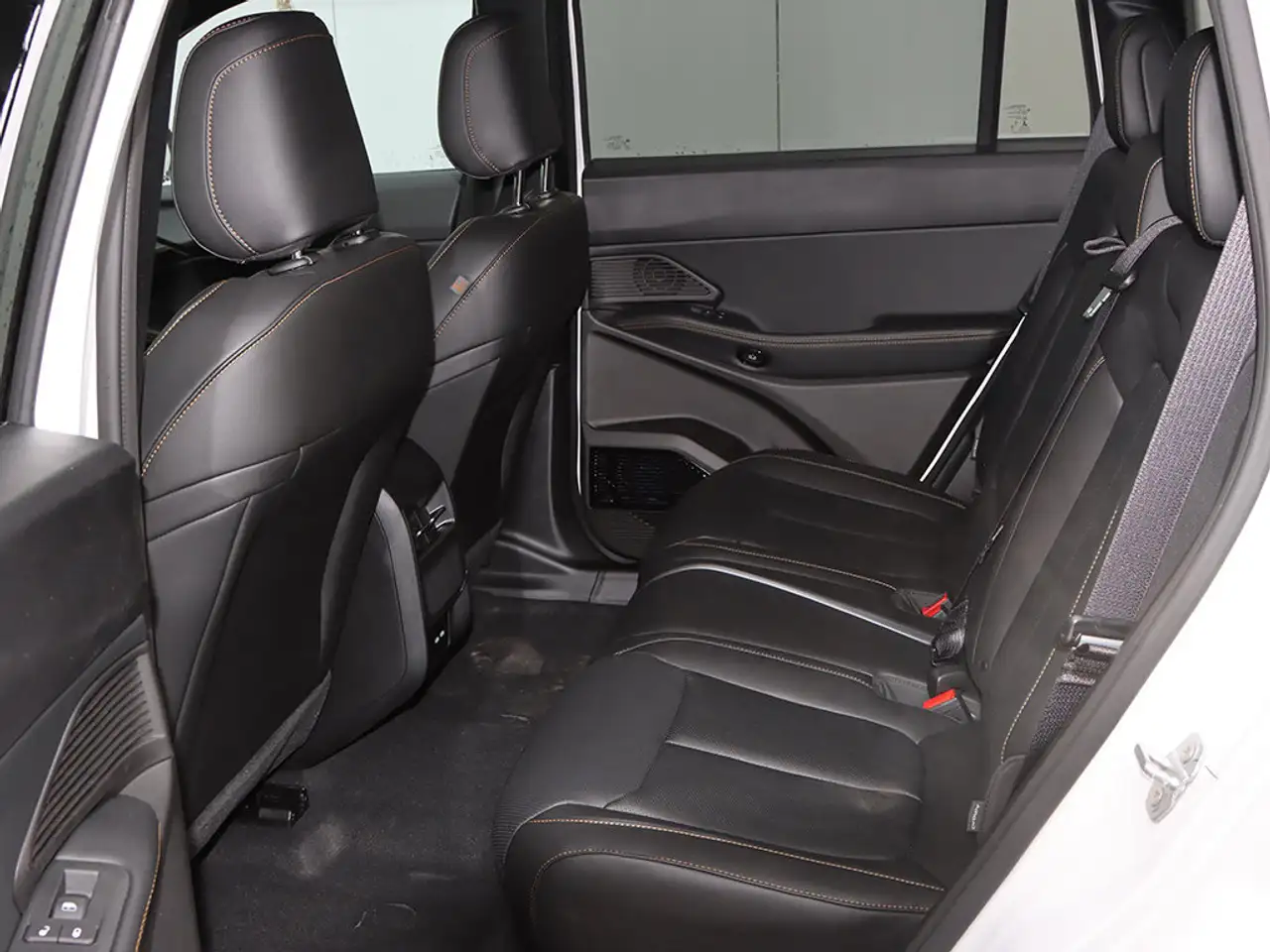 Jeep Cherokee снимка Jeep Cherokee